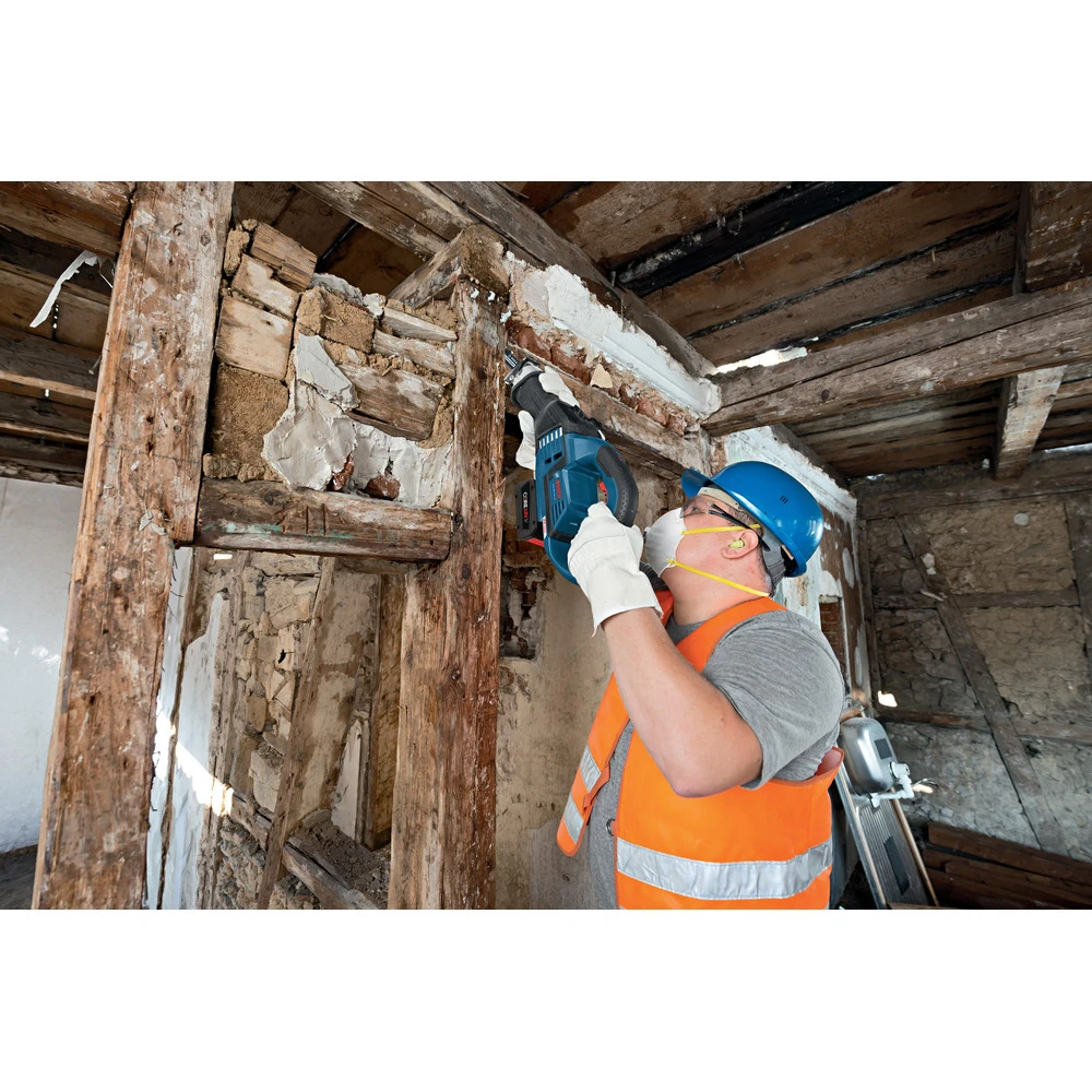 Budget ๐ Bosch GSA18V-125N 18V EC Brushless 1-1/4 In.-Stroke Multi-Grip Reciprocating Saw (Tool Only) ๐ 6 Budget ๐ Bosch GSA18V-125N 18V EC Brushless 1-1/4 In.-Stroke Multi-Grip Reciprocating Saw (Tool Only) ๐ - Image 4